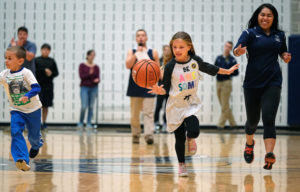 UMW celebrates Eagle Madness.