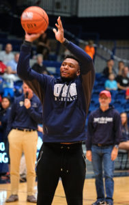 UMW celebrates Eagle Madness.