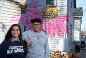 UMW juniors Tirzah Rao (left) and Jasmine Pope researched food waist in Fredericksburg for a Food Justice course taught by Professor of Sociology Tracy Citeroni. Photo by Norm Shafer.