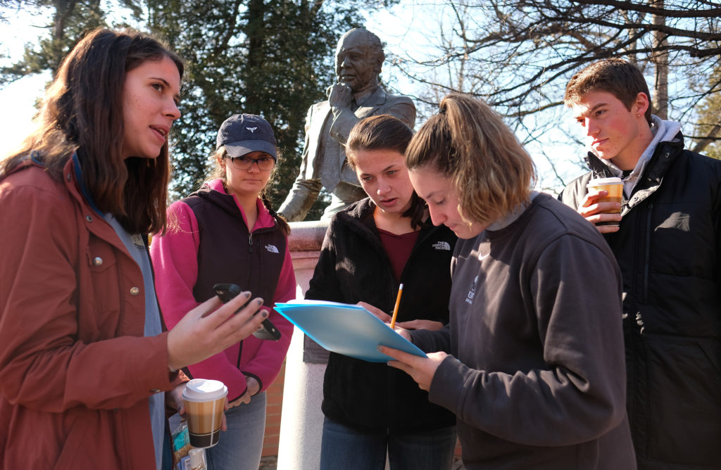 UMW students learn how to “think like a geographer” while doing field work on campus.