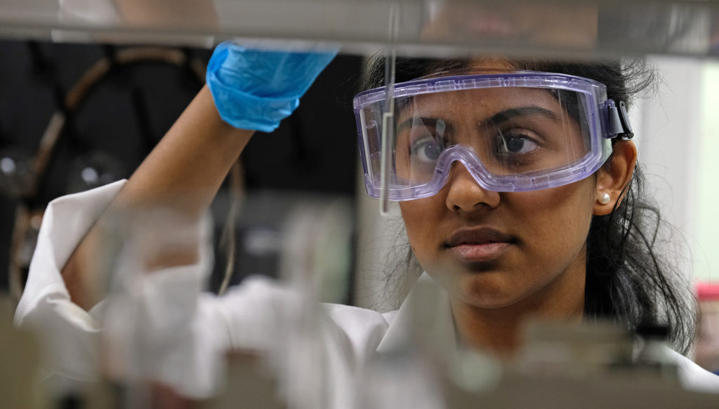 UMW student Rachel Sunder tackles a chemistry research project in the Jepson Science Center.