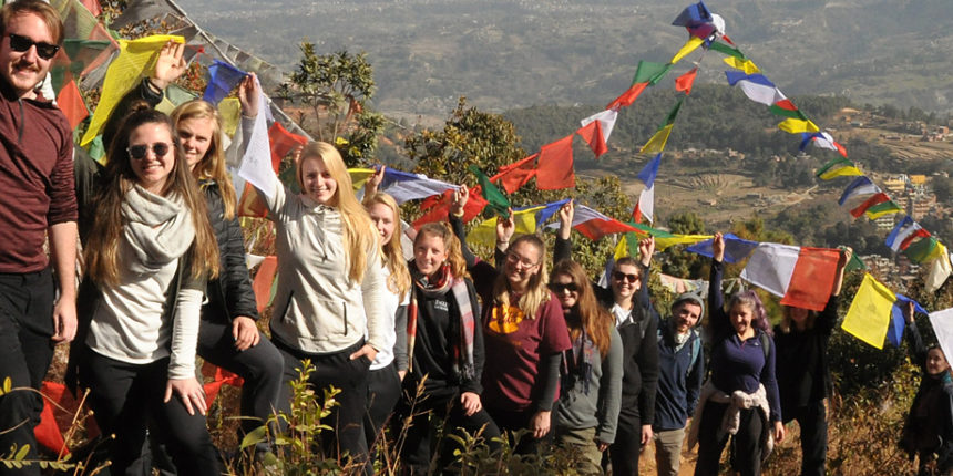 UMW students on a winter trip to Nepal. Photo by Dan Hirshberg.