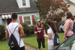 A new UMW Honors Program called City as Text sent groups of students into various areas of Fredericksburg to get acquainted with the community. Photo by Karen Pearlman.