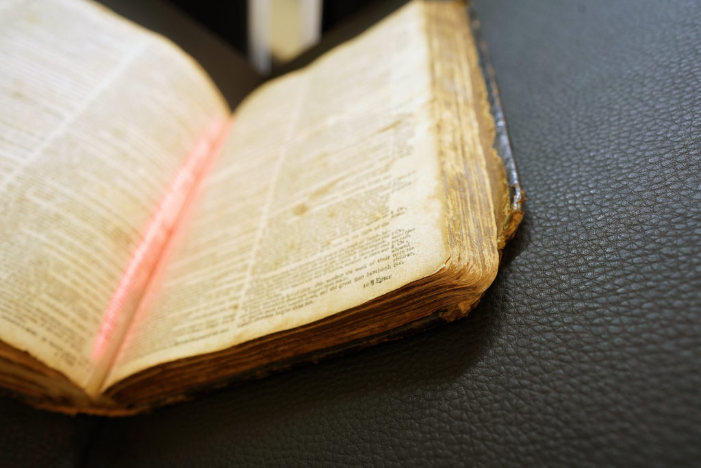 UMW Saves Washington Bible for the Ages News