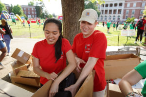 Nancy Pham and Theo Zotos, vice president and president of the Class of 2019, got to know each other before freshman year in the Student Transition Program. Photo by Suzanne Carr Rossi.