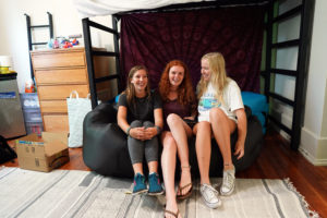 Freshmen forged connections with new roommates and friends on Move-In Day 2019. Photo by Suzanne Rossi.
