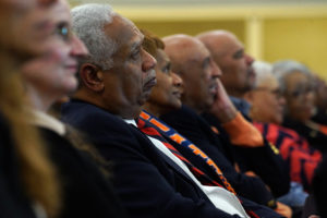 Robinson captivated a crowd last night at UMW's Dodd Auditorium as he shared his philosophies for success in the classroom. Photos by Suzanne Carr Rossi.