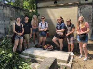 Bova (second from left), along with his UMW historic preservation classmates, at the Père Lachaise Cemetery in Paris, visiting the grave of Eliza Monroe Hay, daughter of President James Monroe. Photo courtesy of Andréa Livi Smith.