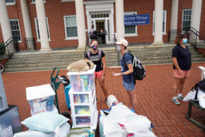 UMW's four-day move-in event looked both like and unlike years past, with campus arrivals wearing masks and practicing social distancing. Photo by Suzanne Rossi.