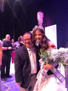 Doyle poses with 2018 Miss Virginia Teen USA Morgan Duty after speaking at the pageant.
