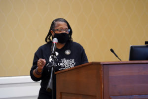 JFMC Director Marion Sanford welcomes UMW students to the annual MLK Day of Service. Photo by Suzanne Carr Rossi.