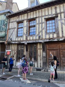 UMW students Colin Uhry, Colin Walker, Chloe Martin, Gabriel Snider, Cosette Veeder-Shave and Elizabeth Goodloe explore Troye during this summer's 'UMW in Paris' trip. Professor of Historic Preservation Andi Smith (far right), with her daughter, talks to the group about medieval half-timbered buildings. Photo courtesy of Andi Smith.