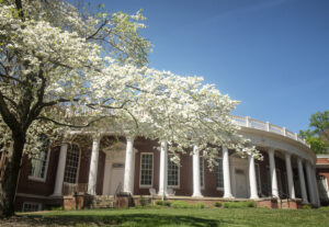 A pair of $100,000 V-TOP grants from the State Council of Higher Education for Virginia will allow the University of Mary Washington to continue expanding opportunities for student internships.