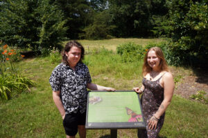 UMW sociology majors Viktor Newby and Maggie Dye took part in the Arts, Humanities and Social Sciences Summer Institute. The two compared the policies of areas that have been named Bee Cities for their efforts to improve habitats for essential pollinators. Photo by Suzanne Carr Rossi.