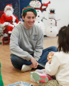 Service and volunteer experiences give UMW students the chance to make a difference on campus and in the community while exploring leadership roles and potential careers. Gifts on Mary Wash Day support COAR and the Center for Community Engagement, the James Farmer Multicultural Center, the Gwen Hale Resource Center and other entities that provide valuable and meaningful experiences for students.