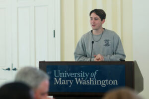 Junior Knox McKinley earned a Fund for Mary Washington Impact Grant to support Community Outreach and Resources (COAR), which plans to make hundreds of bagged lunches for Micah Ministries to feed the area’s unhoused population. Photo by Karen Pearlman.
