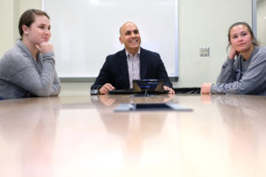 Professor of Communication and Digital Studies Anand Rao will head UMW's new Center for AI and the Liberal Arts.