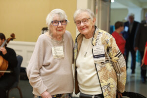 Two alumni donors from the Class of 1950.