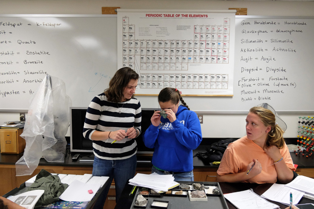 Minerology lab with Dr. J. Hayob,, Wednesday November 5, 1014. (Photo by Norm Shafer).